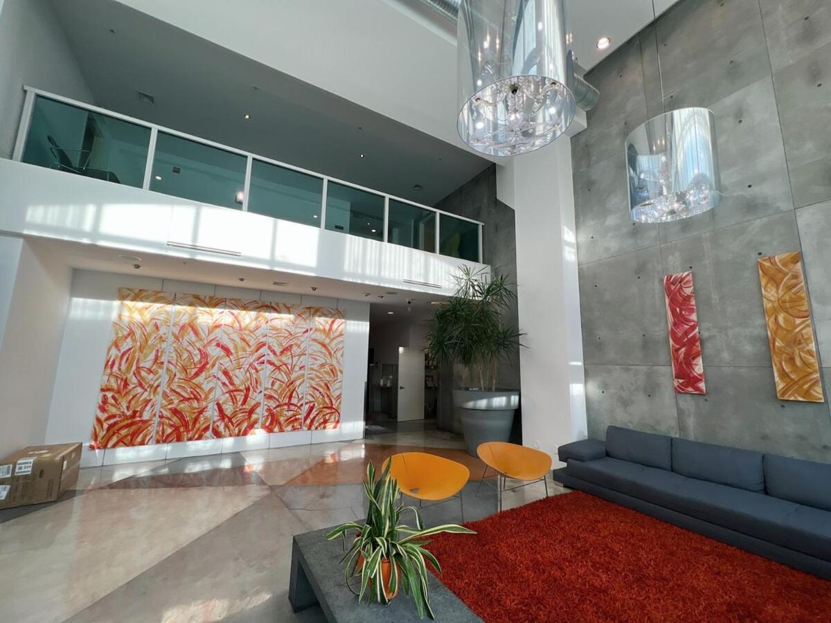 Apartment Downtown Prime Cozy Loft, Steps To Bayside *