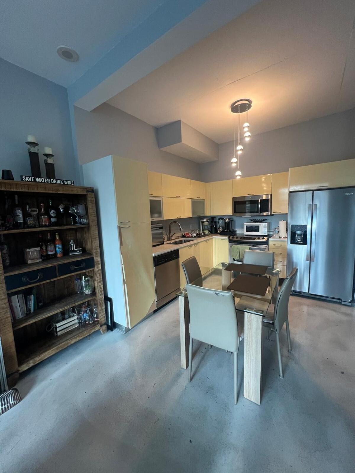 Downtown Prime Cozy Loft, Steps To Bayside Apartment *